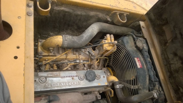 KOMATSU PC60-6 KOMATSU PC60-6