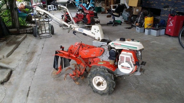 รถไถเดินตาม KUBOTA  รุ่น TX600 ขนาด 6 แรง  เครื่องยนต์เบนซิน  เก่าญี่ปุ่น  สภาพสวย