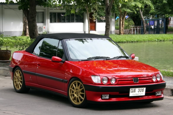 เปอโย 306 เปิดประทุน หล่อๆน่าสะสมครับ