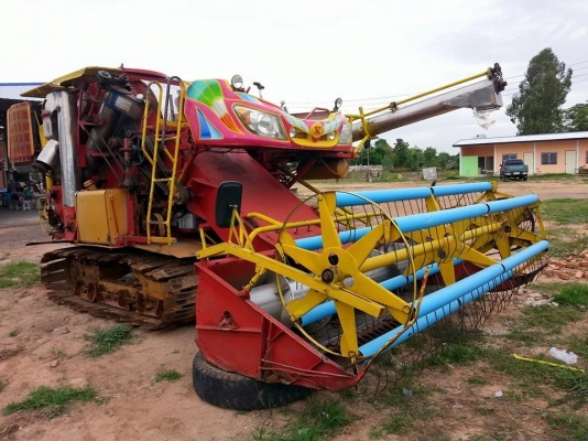 ขายรถเกี่ยวข้าว เกษตรพัฒนา รุ่นปลดหนี้ อุ้ม2.5ตัน เครื่อง195แรง ตัวเดิน10 ปั้ม22 สภาพพร้อมใช้งาน สนใจโทร 090-8588220คุณนะ 093-3258446คุณบิว ID:narong498 หรือเข้าดูสินค้าอื่นๆได้ที่ www.truck.in.th/498 หรือเพจFacebook ณรงค์ ซื้อขายรถมือสอง (เว็บไซต์ส่วนตัว