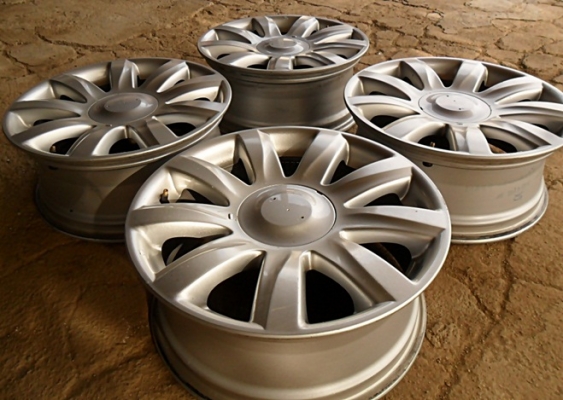 ล้อแม็กแท้ ขอบ17_5รู114 สีสวย ok(4วง 5,900บ.) ล้อแม็กแท้ ขอบ17_5รู114 สีสวย ok(4วง 5,900บ.)