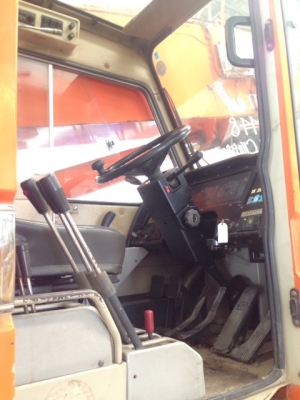 รถเครน 10T KATO KR-10H นำเข้าจากญี่ปุ่น สนใจโทร. 080-6565422 (หนิง)