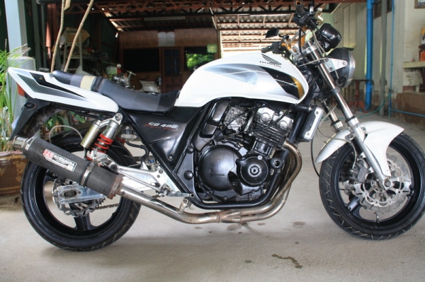 ขาย Cb 400 ปี93 สรรพสามิตแท้ ท่อโยชิ ท้ายแต่ง 48000