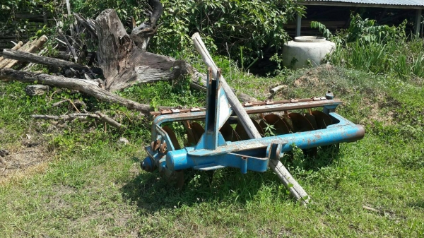 ขายรถไถ Ford 7410 2 เพลาพร้อมอุปกรณ์