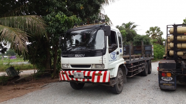 10ล้อเพลาเดียว ยาว7เมตร เครื่อง 230แรง