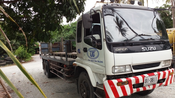 10ล้อเพลาเดียว ยาว7เมตร เครื่อง 230แรง