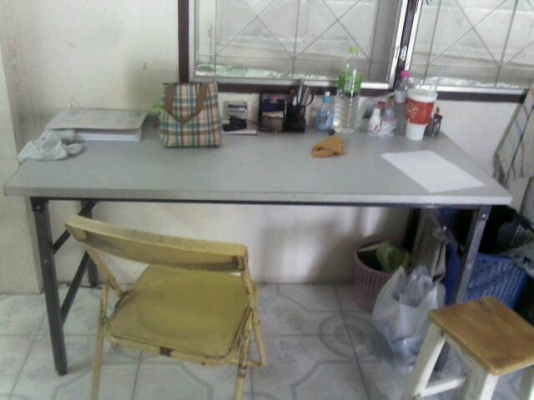 โต๊ะพับแข็งแรงสภาพดี