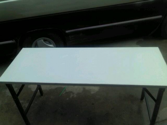 โต๊ะพับแข็งแรงสภาพดี