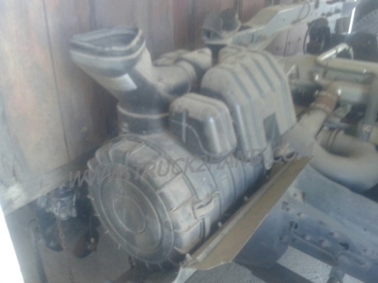 รถบรรทุก 6 ล้อ HINO สมอทอง