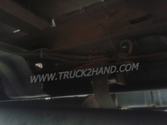 รถบรรทุก 6 ล้อ HINO สมอทอง