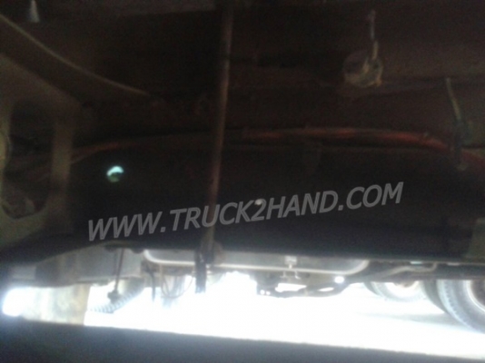 รถบรรทุก 6 ล้อ HINO สมอทอง