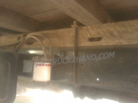 รถบรรทุก 6 ล้อ HINO สมอทอง