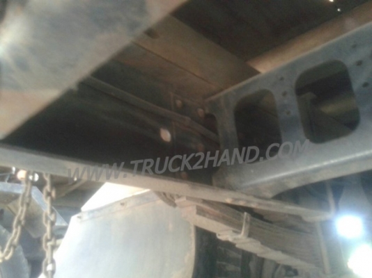 รถบรรทุก 6 ล้อ HINO สมอทอง