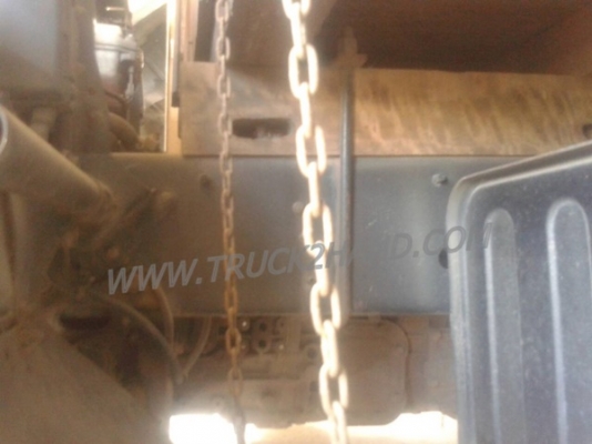 รถบรรทุก 6 ล้อ HINO สมอทอง