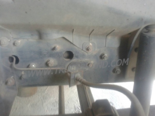 รถบรรทุก 6 ล้อ HINO สมอทอง