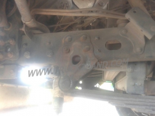 รถบรรทุก 6 ล้อ HINO สมอทอง