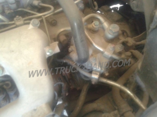 รถบรรทุก 6 ล้อ HINO สมอทอง