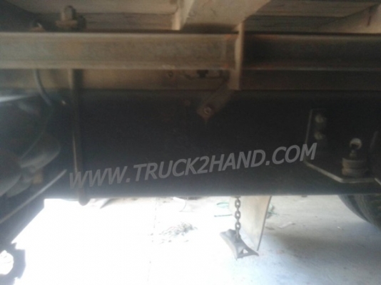 รถบรรทุก 6 ล้อ HINO สมอทอง