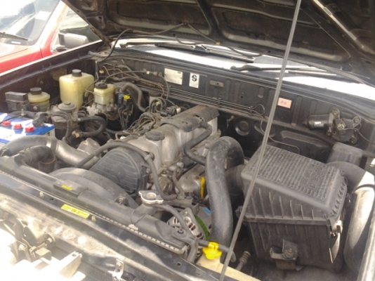 2002 ford 2.5 ranger 4wdโฟร์วีล 4 ประตู สีดำ top 180000