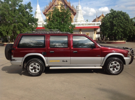 อีซุสุAdvanture เครื่องดีเซล2,500 โฟวิล D4D ขับ4