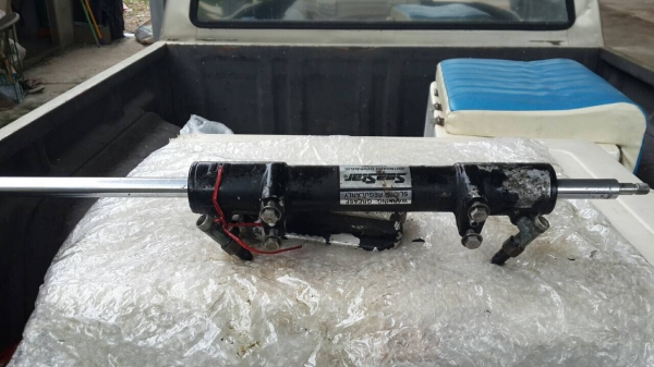 ขายด่วน กระบอกโช๊คบังคับเลี้ยว