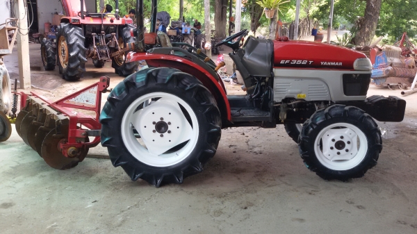 ขายรถไถยันม้า35แรงพร้อมไช้งานรถอยู่ วังบัว คลองขลุง กำแพงเพชร  ราคา168000บาท  มีผาน5อันพร้อมทะเบียน สนใจสอบุถามได้ที่081 3655997 อ๋าพร  พาเจริญ  ราคาต่อรองได้อีกนะครับ