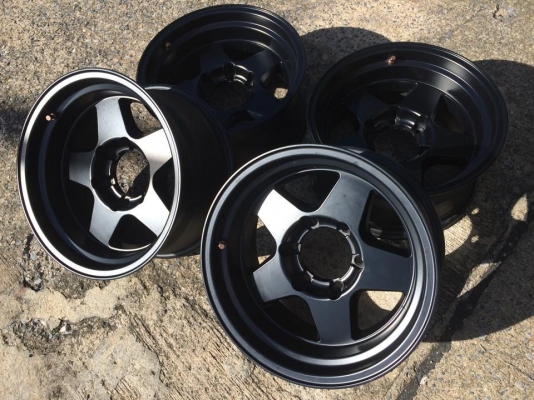 แม็ก LENSO 5ก้าน ลาย Bradley ขอบ 16x8 ออฟลบ -25 สวยครับ แม็ก LENSO 5ก้าน ลาย Bradley ขอบ 16x8 ออฟลบ -25 สวยครับ