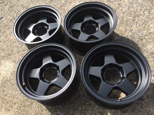 แม็ก LENSO 5ก้าน ลาย Bradley ขอบ 16x8 ออฟลบ -25 สวยครับ แม็ก LENSO 5ก้าน ลาย Bradley ขอบ 16x8 ออฟลบ -25 สวยครับ