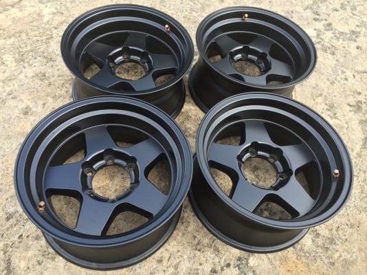 แม็ก LENSO 5ก้าน ลาย Bradley ขอบ 16x8 ออฟลบ -25 สวยครับ แม็ก LENSO 5ก้าน ลาย Bradley ขอบ 16x8 ออฟลบ -25 สวยครับ