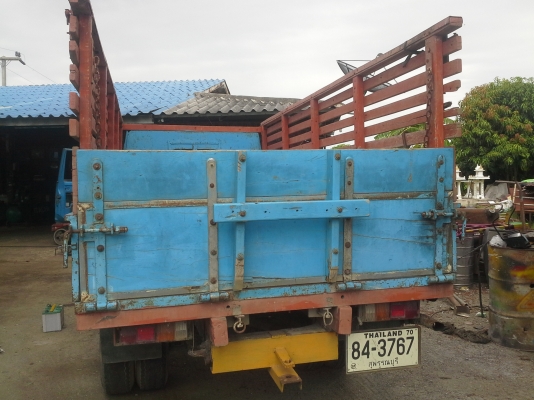 ขาย isuzu elf ทะเบียนขาด 2 ปี ขาย isuzu elf ทะเบียนขาด 2 ปี