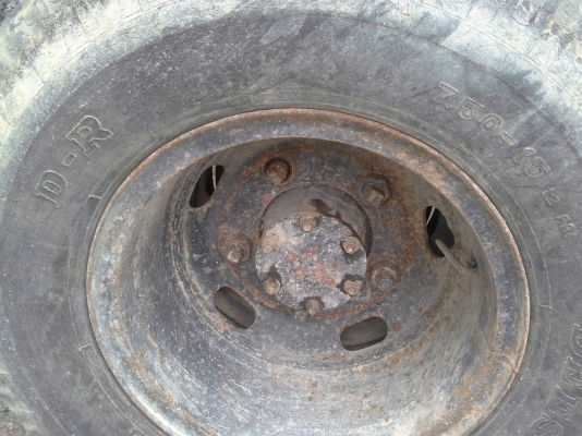 ขาย isuzu elf ทะเบียนขาด 2 ปี ขาย isuzu elf ทะเบียนขาด 2 ปี