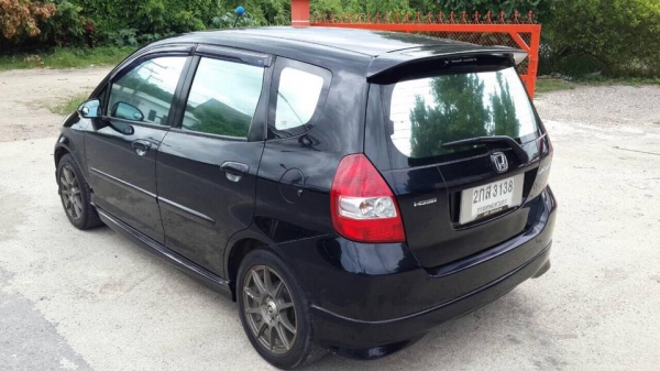ขาย Honda jazz ปี 47สีดำสวยมาก เกียร์ออโต้ ราคา 235,000 บาท ++++++++ ขาย Honda jazz ปี 47สีดำสวยมาก เกียร์ออโต้ ราคา 235,000 บาท ++++++++