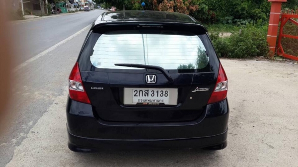 ขาย Honda jazz ปี 47สีดำสวยมาก เกียร์ออโต้ ราคา 235,000 บาท ++++++++ ขาย Honda jazz ปี 47สีดำสวยมาก เกียร์ออโต้ ราคา 235,000 บาท ++++++++
