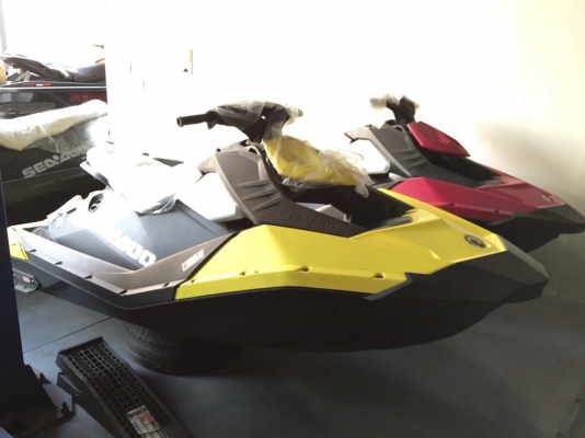 jetski seadoo spark 2015