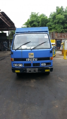 ขายรถ 4 ล้อกลางราคา 180,000 บาท ขายรถ 4 ล้อกลางราคา 180,000 บาท