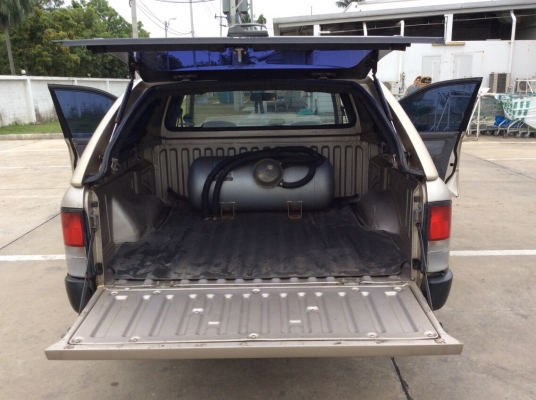 ขายรถ นิสสัน nv แคปใหญ่ wingroad ปี01 เครื่องเดิม 1.6 เกียร์ธรรมดา ติดแก๊ส LPG เพาเวอร์ ภายในสวยๆเบาะสวยสะอาด แอร์หนาว วิทยุCDพร้อม ตัวถังบางเดิมทั้งคัน สีเงาสวยบาง ห้องเครื่องเดิมๆไม่มีชน แม็ก14" รถสวย ขับดีมาก พร้อมใช้งานครับ