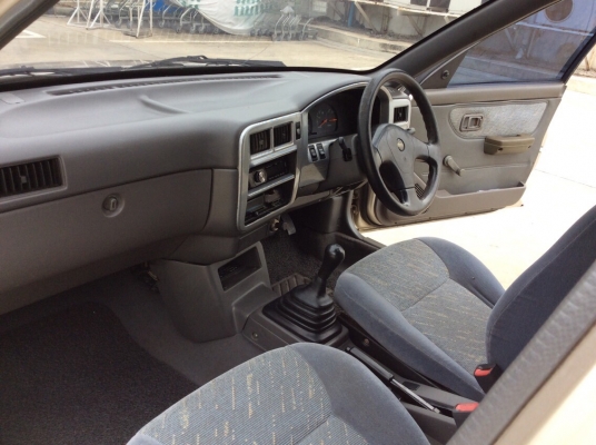 ขายรถ นิสสัน nv แคปใหญ่ wingroad ปี01 เครื่องเดิม 1.6 เกียร์ธรรมดา ติดแก๊ส LPG เพาเวอร์ ภายในสวยๆเบาะสวยสะอาด แอร์หนาว วิทยุCDพร้อม ตัวถังบางเดิมทั้งคัน สีเงาสวยบาง ห้องเครื่องเดิมๆไม่มีชน แม็ก14" รถสวย ขับดีมาก พร้อมใช้งานครับ