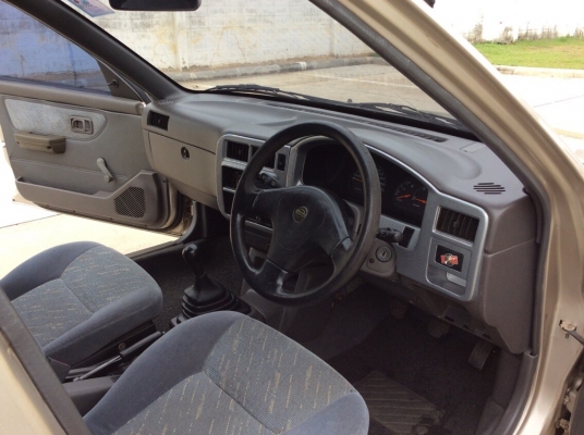 ขายรถ นิสสัน nv แคปใหญ่ wingroad ปี01 เครื่องเดิม 1.6 เกียร์ธรรมดา ติดแก๊ส LPG เพาเวอร์ ภายในสวยๆเบาะสวยสะอาด แอร์หนาว วิทยุCDพร้อม ตัวถังบางเดิมทั้งคัน สีเงาสวยบาง ห้องเครื่องเดิมๆไม่มีชน แม็ก14" รถสวย ขับดีมาก พร้อมใช้งานครับ