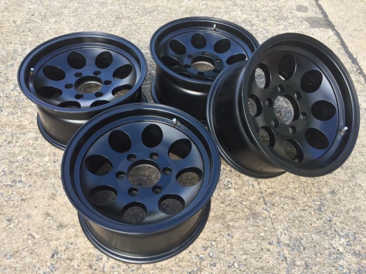 แม็กหยดน้ำลาย Mickey ขอบ 16x8 ET-10 สภาพสวยๆ