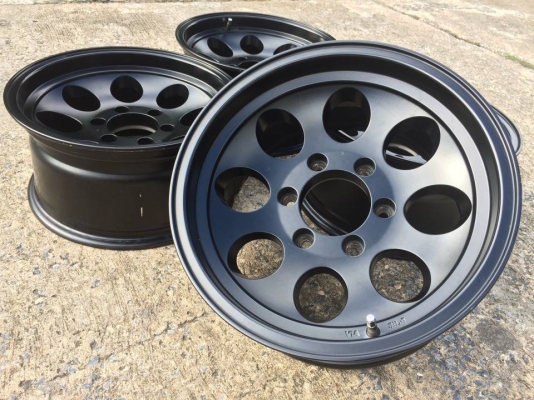 แม็กหยดน้ำลาย Mickey ขอบ 16x8 ET-10 สภาพสวยๆ