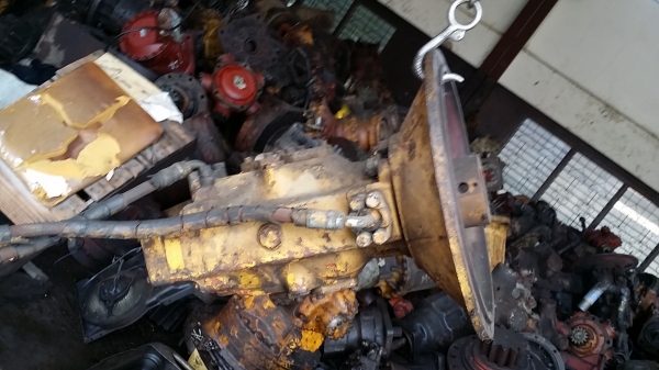 ขายปั้มไฮโดรลิค KAWASAKI (NVK45DT) ขายปั้มไฮโดรลิค KAWASAKI (NVK45DT)