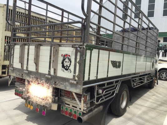 6ลัอ190แรงIsuzu. FRR90LBT000201ปี2011...2554 ยางสวยเต็ม เรเดี่ยน