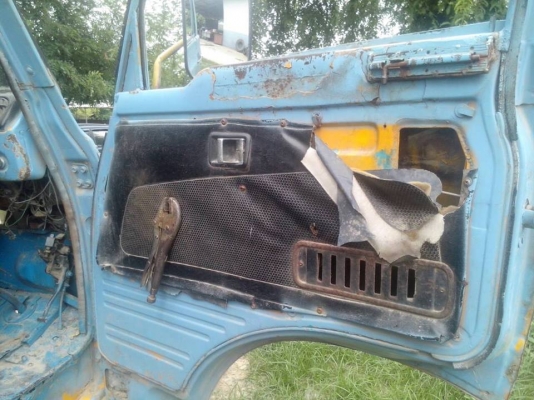 **235,000 บ.ต่อรอง/// 6ล้อดั้มดิน5คิว ISUZU 100แรง **ขาย ISUZU 100HP 6ล้อดั้มดิน5คิว ราคาถูก ISUZU ELF(หัวแป) 4BB1-100แรงฝาขาว เครื่องเดิม เกียร์110 กรองROCKY เครื่อง100แรง ฝาขาว เครื่องดี แห้งดี แน่น แรง เกียร์ยาว เข้าง่าย ไม่หลุดครับ ช่วงล่างเดิม 5น็อต