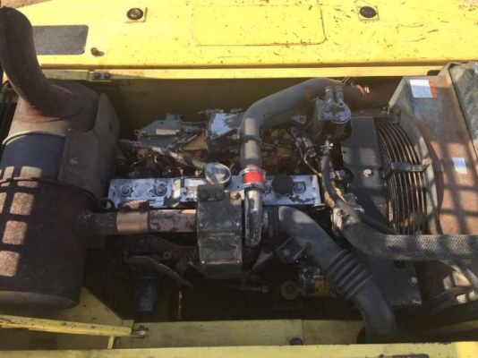 ขายรถแบคโฮ KOMATSU PC220-6 ระบบไฟฟ้าเต็ม สภาพสวยพร้อมใช้ นำเข้าจากญี่ปุ่น มีVDOการทำงานให้ชมครับ