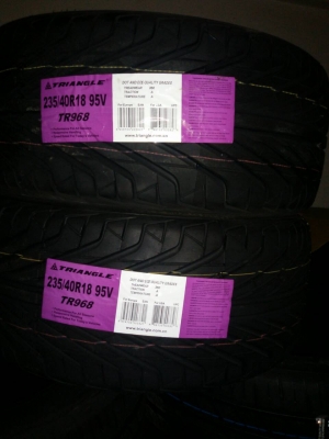 ยาง 235 40 18 ชุดล่ะ 8000