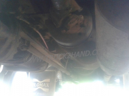 รถบรรทุก 10 ล้อดัมพ์ ยี่ห้อ HINO