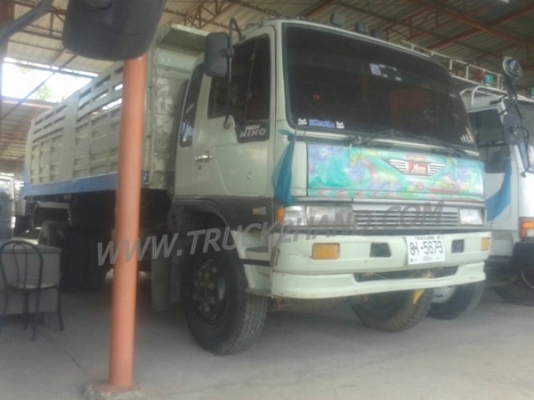 รถบรรทุก 10 ล้อดัมพ์ ยี่ห้อ HINO