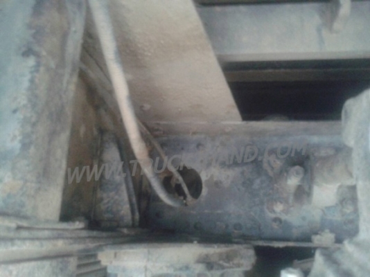 รถบรรทุก 10 ล้อดัมพ์ ยี่ห้อ HINO