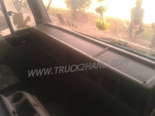 รถบรรทุก 10 ล้อดัมพ์ ยี่ห้อ HINO