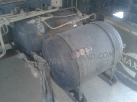 รถบรรทุก 10 ล้อดัมพ์ ยี่ห้อ HINO